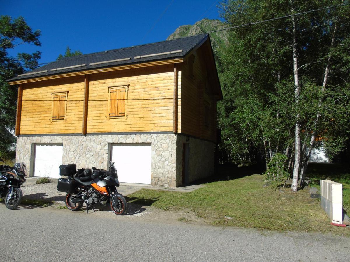 Chalet Bois Au Milieu Des Pyrenees ลอสปิตาเลต์-แพรส์-ลองดอร์ ภายนอก รูปภาพ