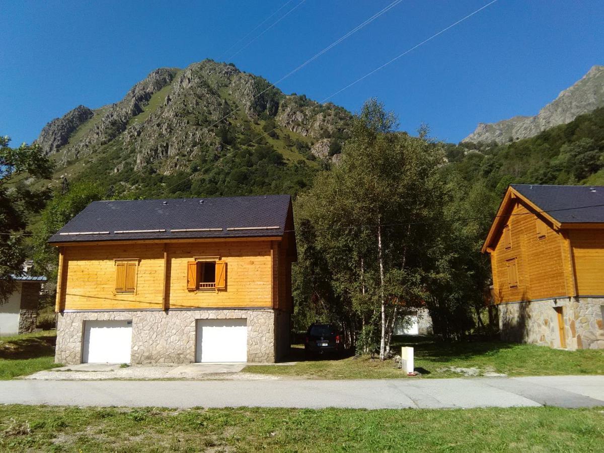 Chalet Bois Au Milieu Des Pyrenees ลอสปิตาเลต์-แพรส์-ลองดอร์ ภายนอก รูปภาพ