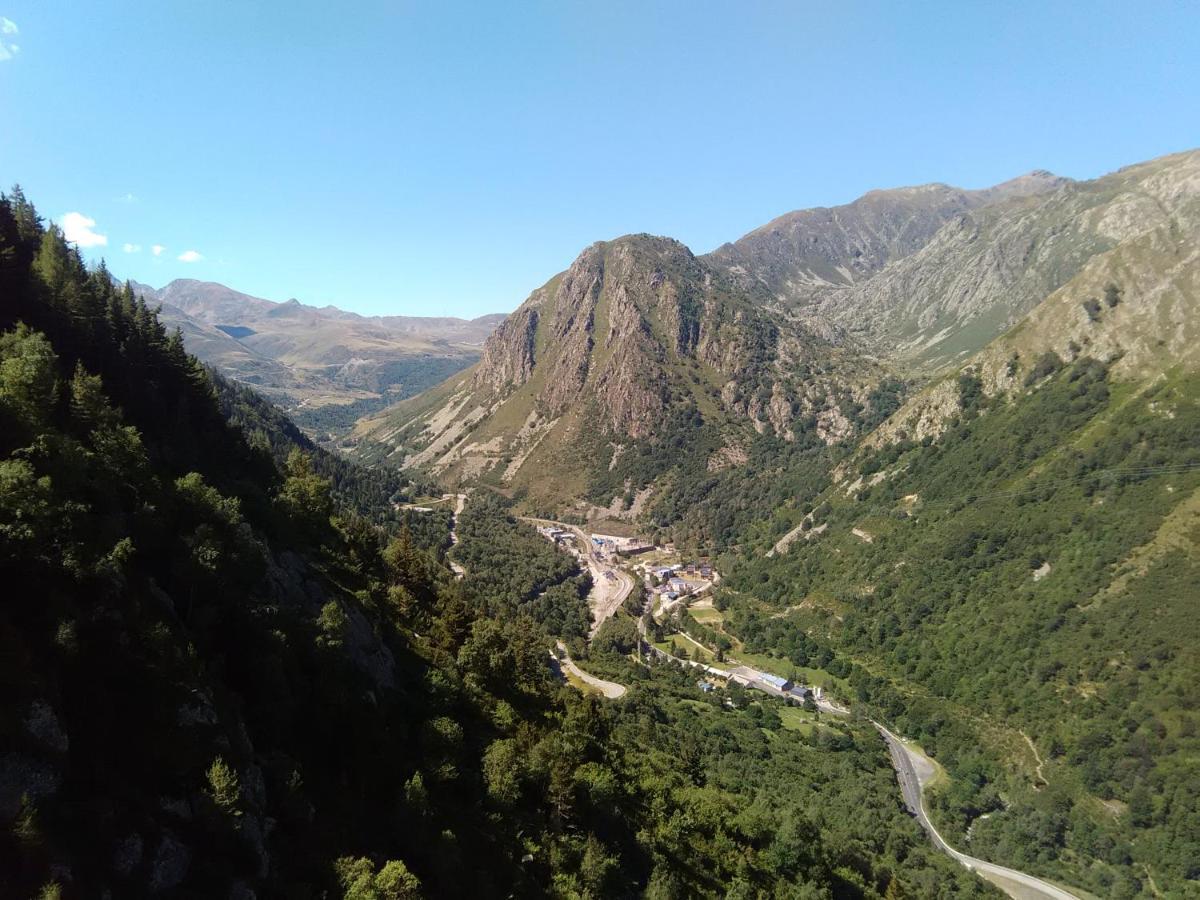 Chalet Bois Au Milieu Des Pyrenees ลอสปิตาเลต์-แพรส์-ลองดอร์ ภายนอก รูปภาพ